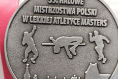 290